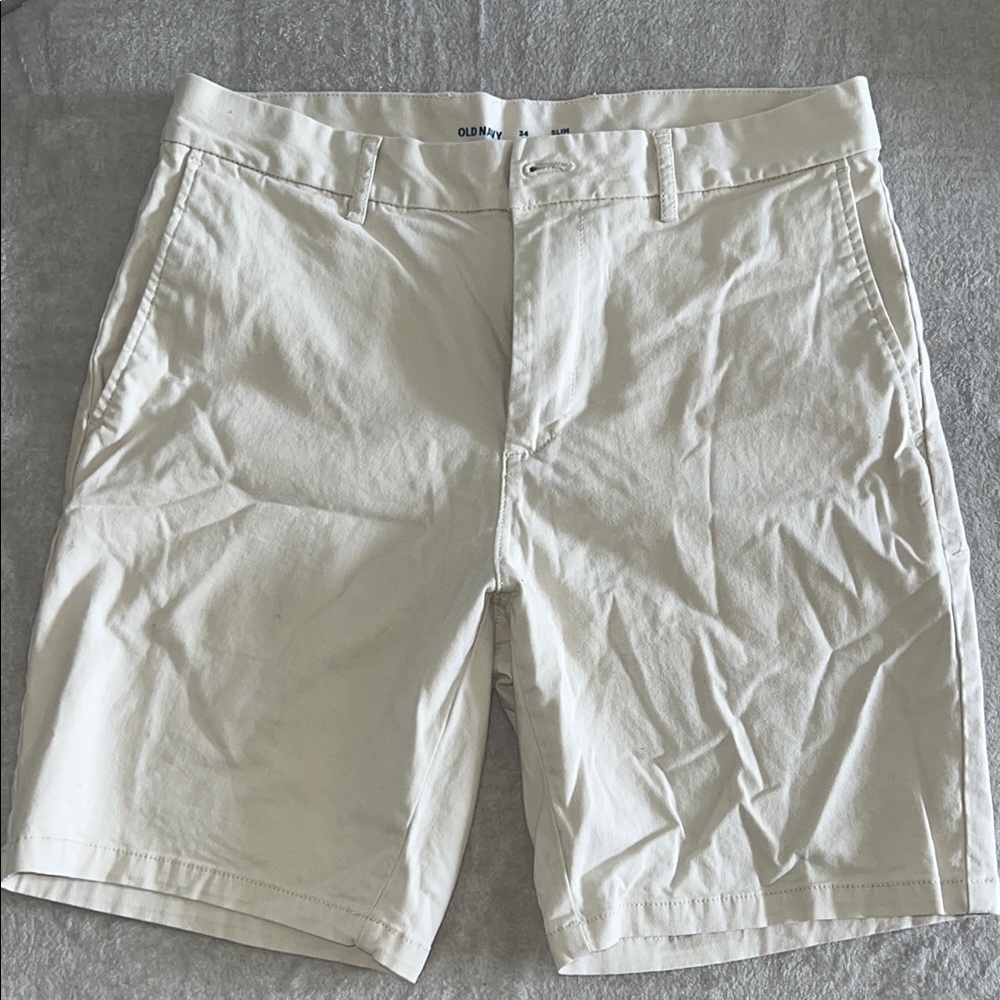 Old Navy Men's Cream Shorts